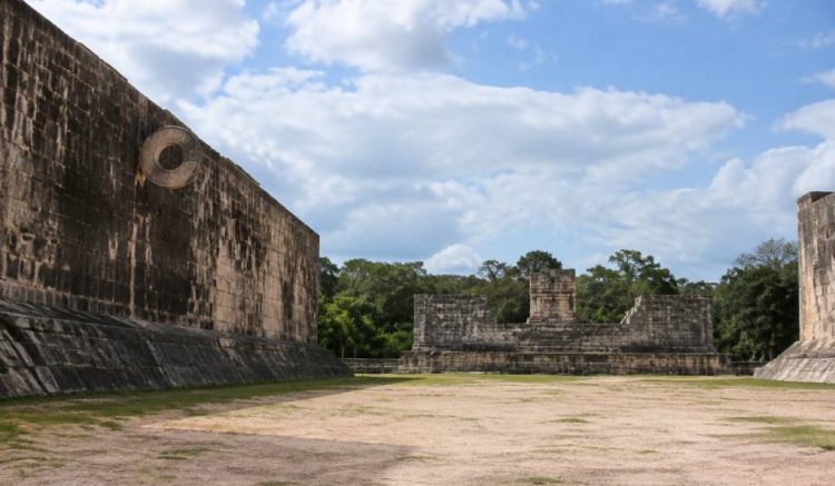 Mayas sport : à la découverte du jeu de balle ancestral au Mexique